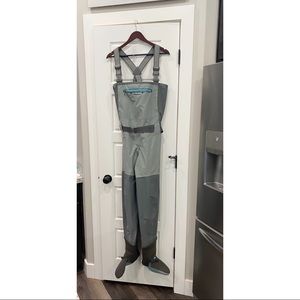 Women’s Freestone Waders size Medium EUC